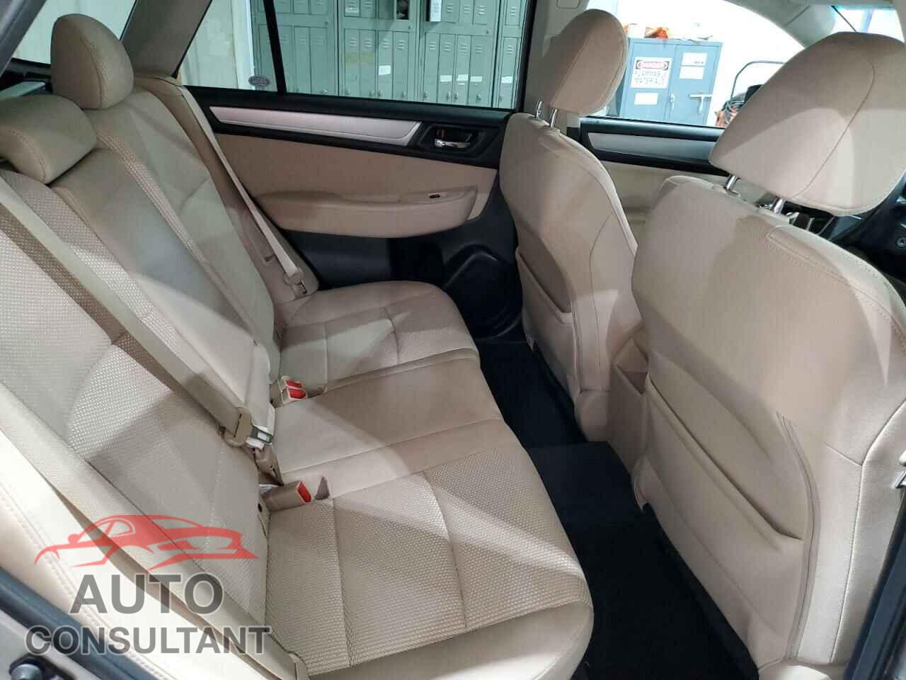 SUBARU OUTBACK 2017 - 4S4BSACC7H3365862
