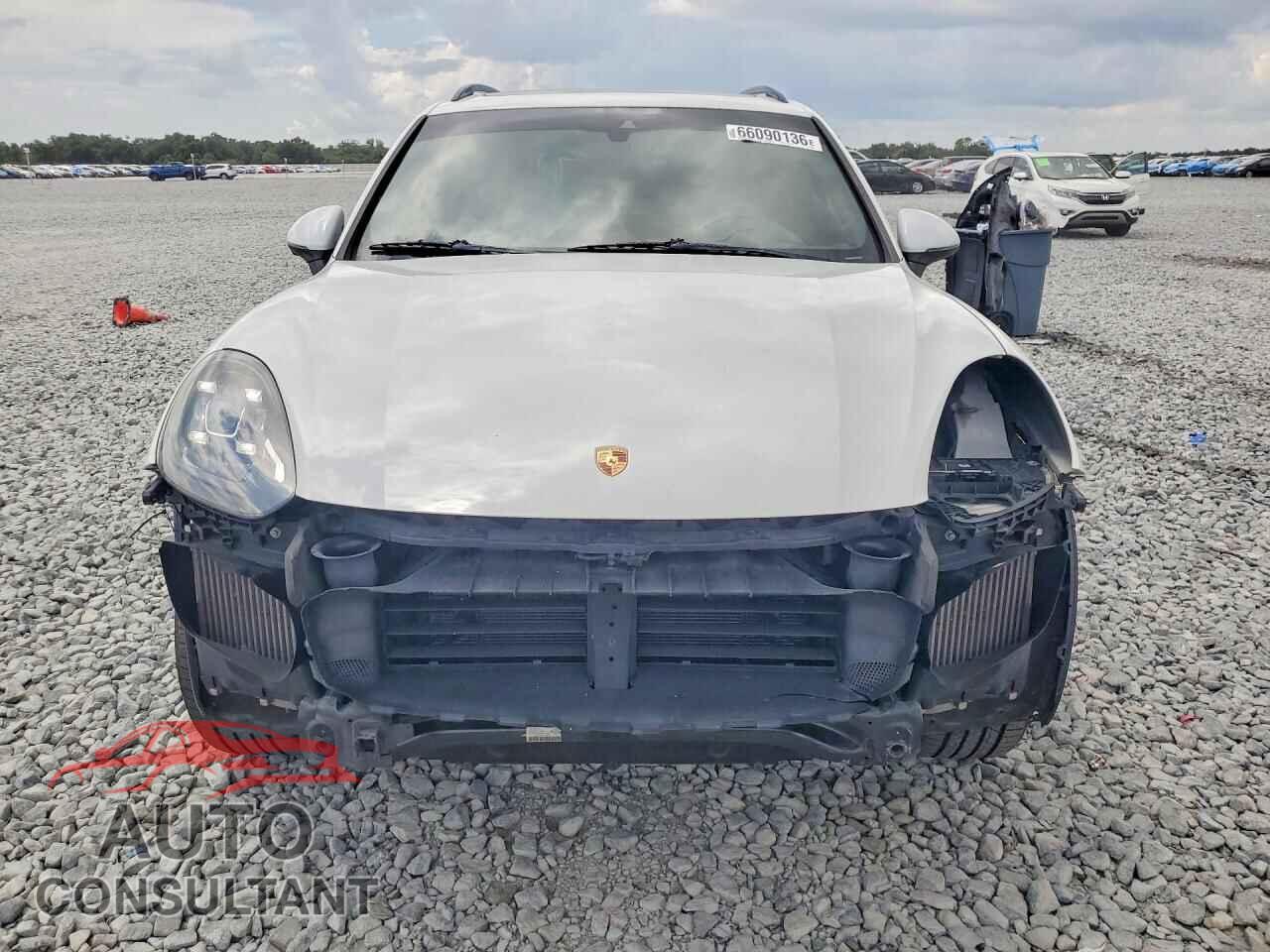 PORSCHE CAYENNE 2016 - WP1AB2A22GLA94285