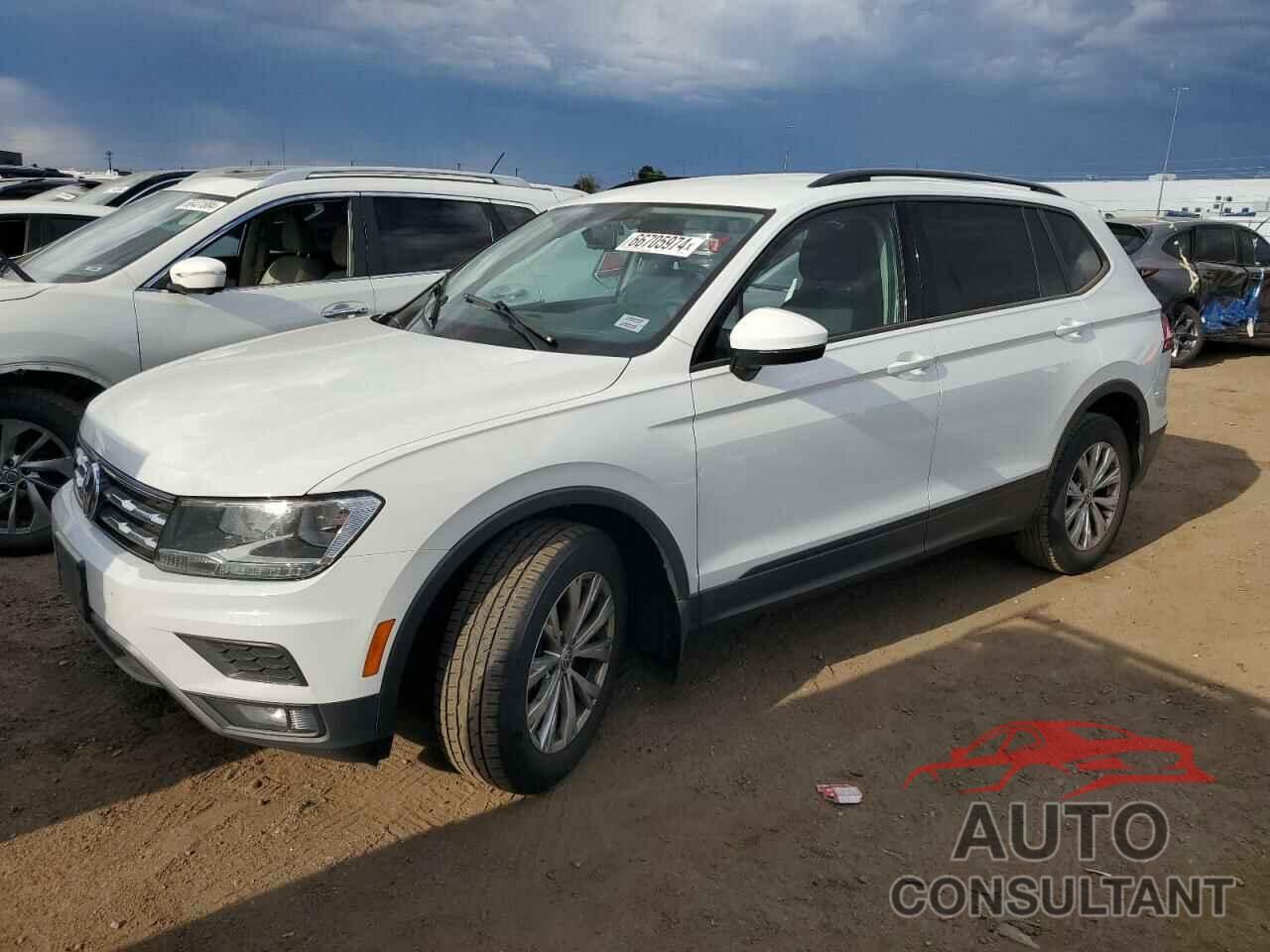 VOLKSWAGEN TIGUAN 2018 - 3VV0B7AX4JM009167