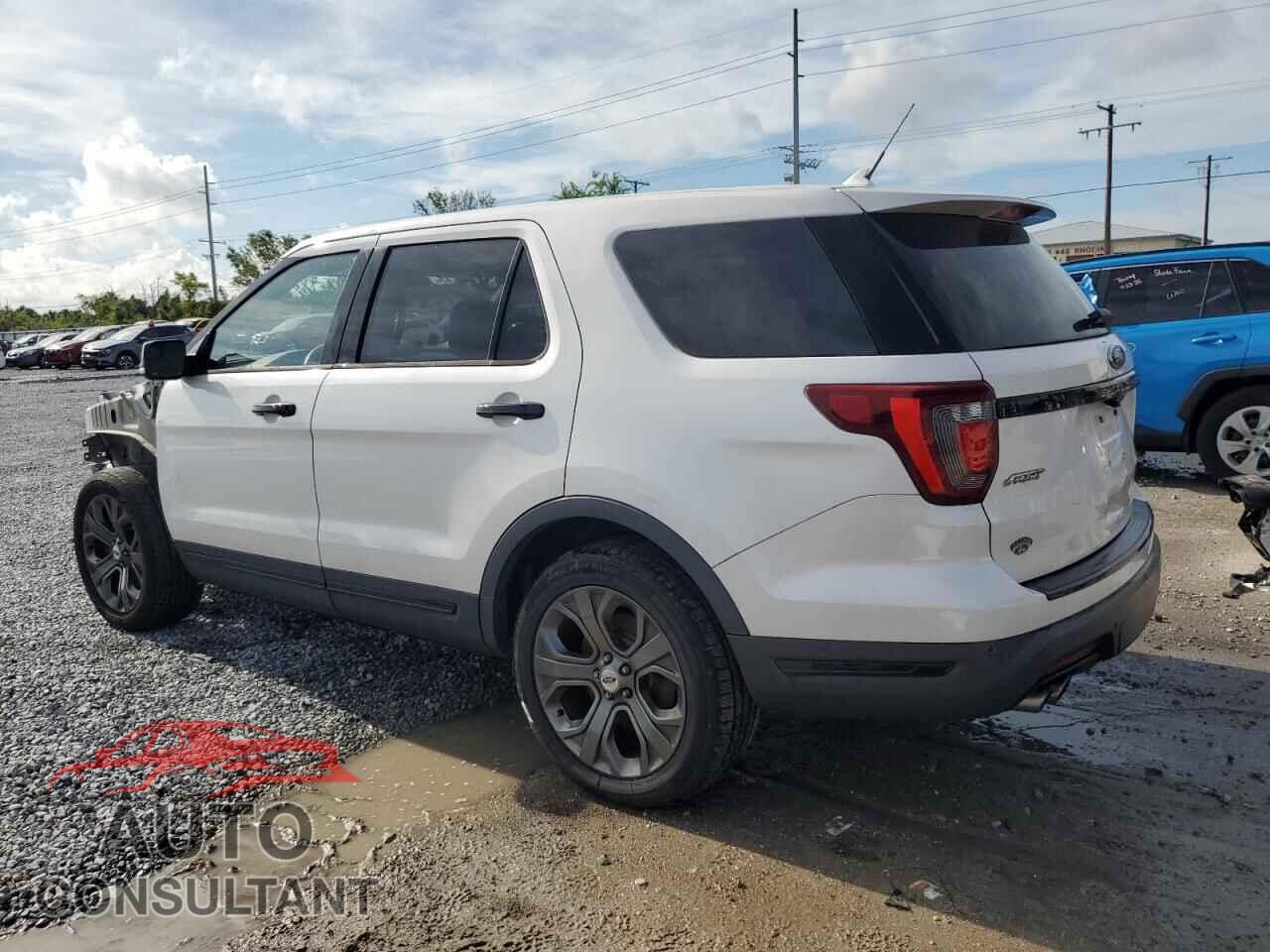 FORD EXPLORER 2018 - 1FM5K8GT6JGB04642