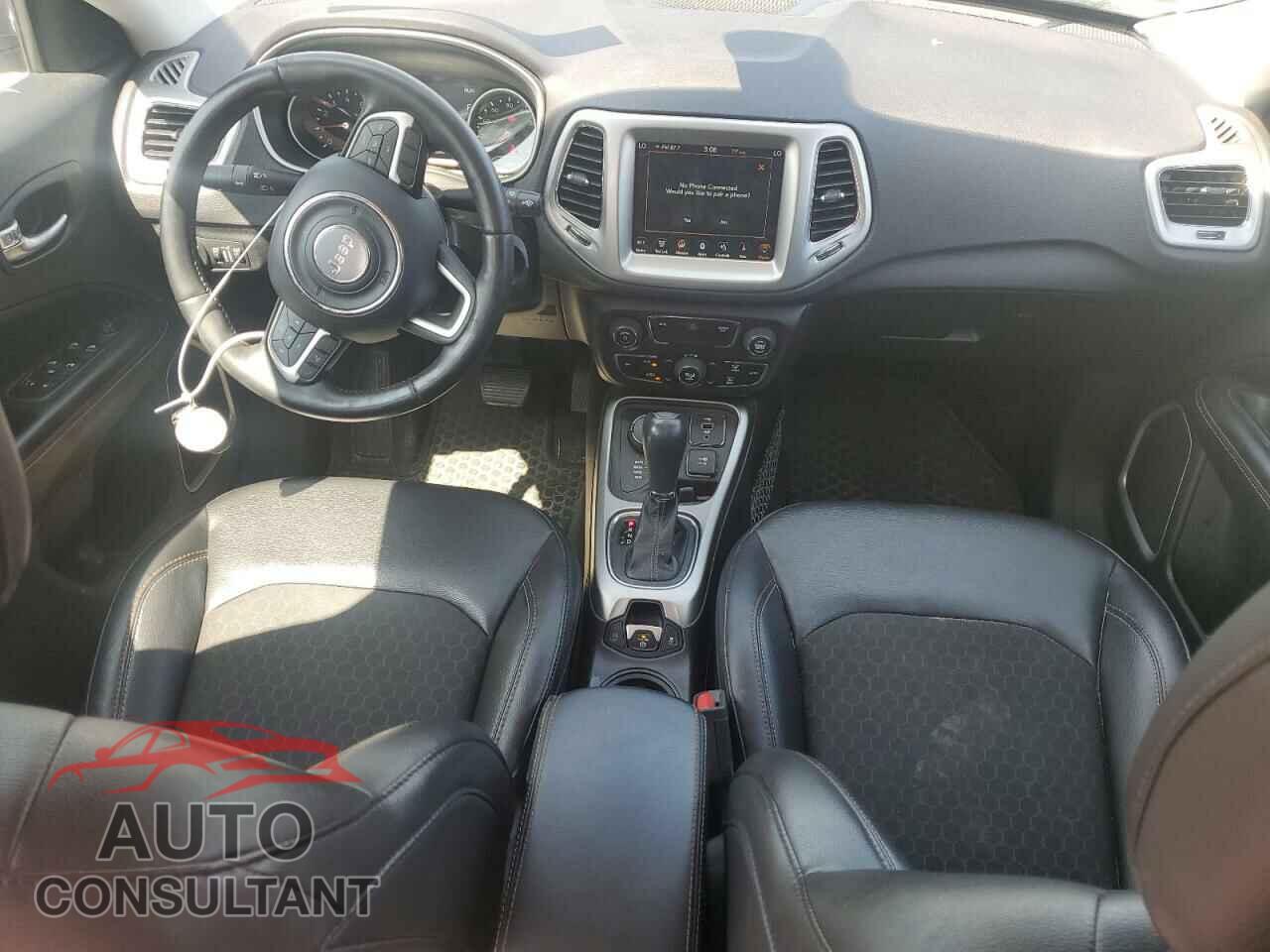 JEEP COMPASS 2018 - 3C4NJDBB1JT470244