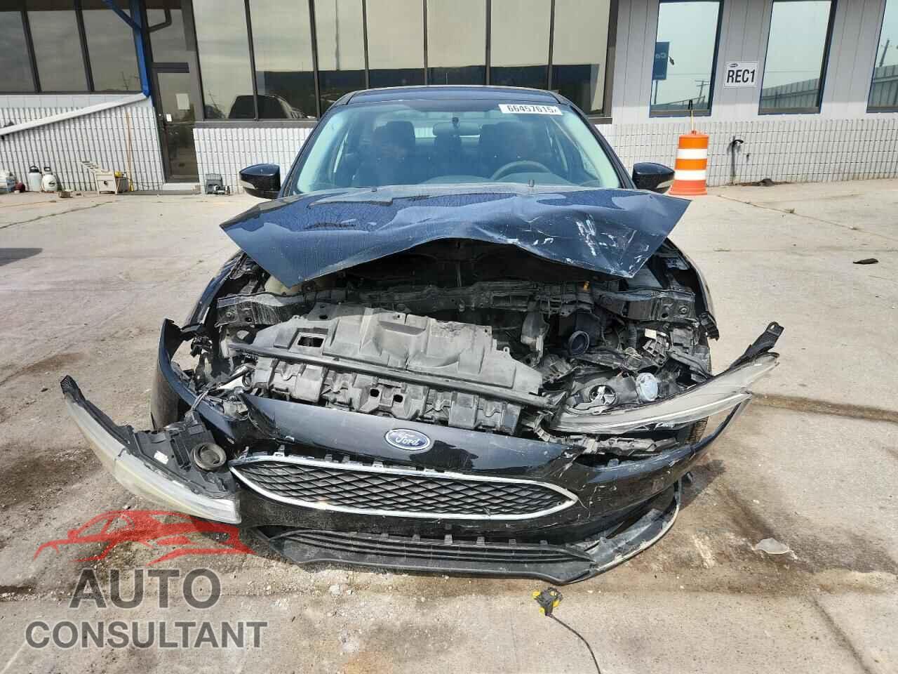 FORD FOCUS 2016 - 1FADP3F26GL326861
