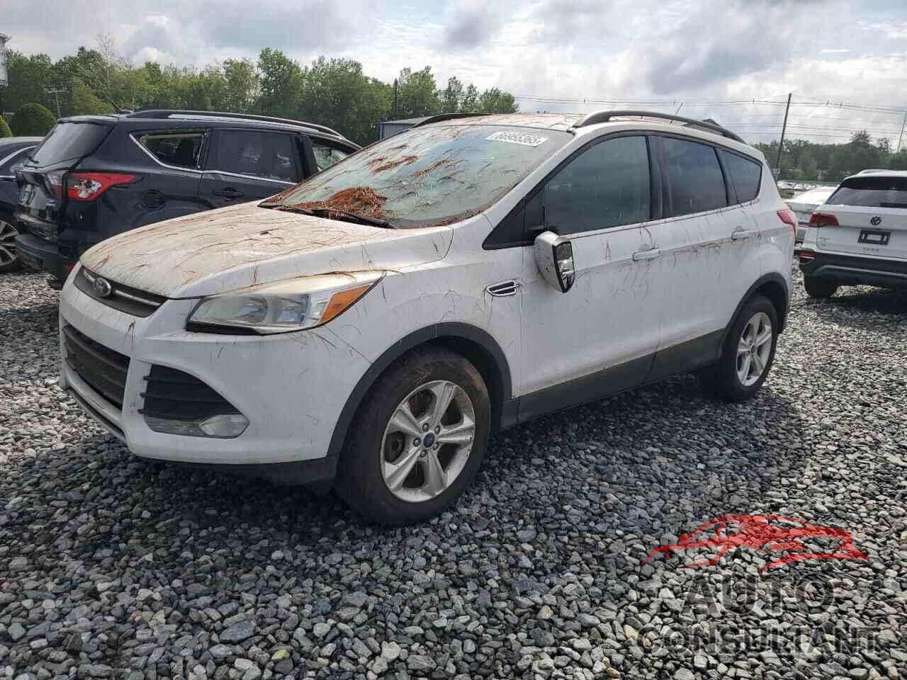FORD ESCAPE 2016 - 1FMCU9GX7GUB18599