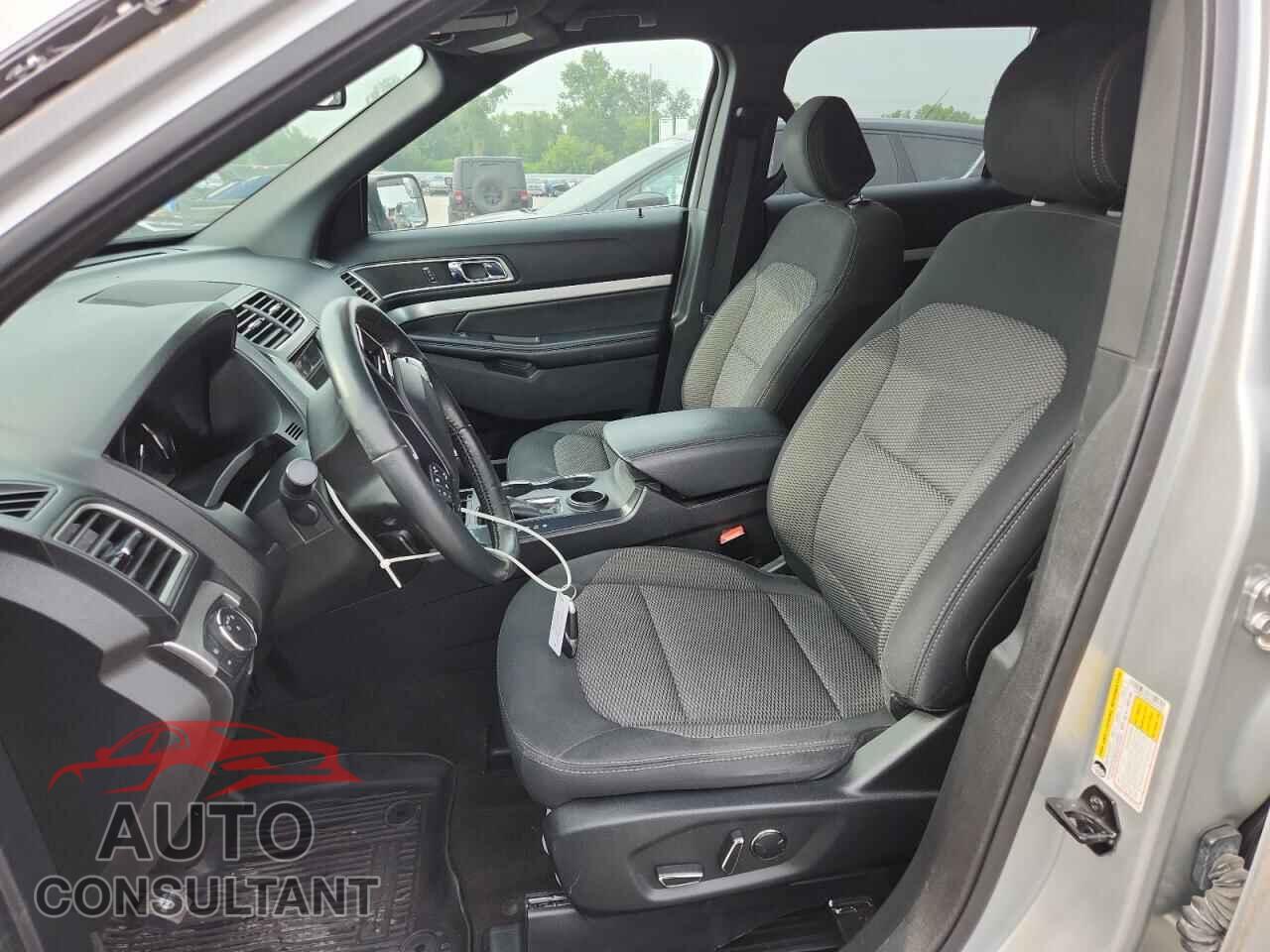 FORD EXPLORER 2017 - 1FM5K7DH2HGE34766
