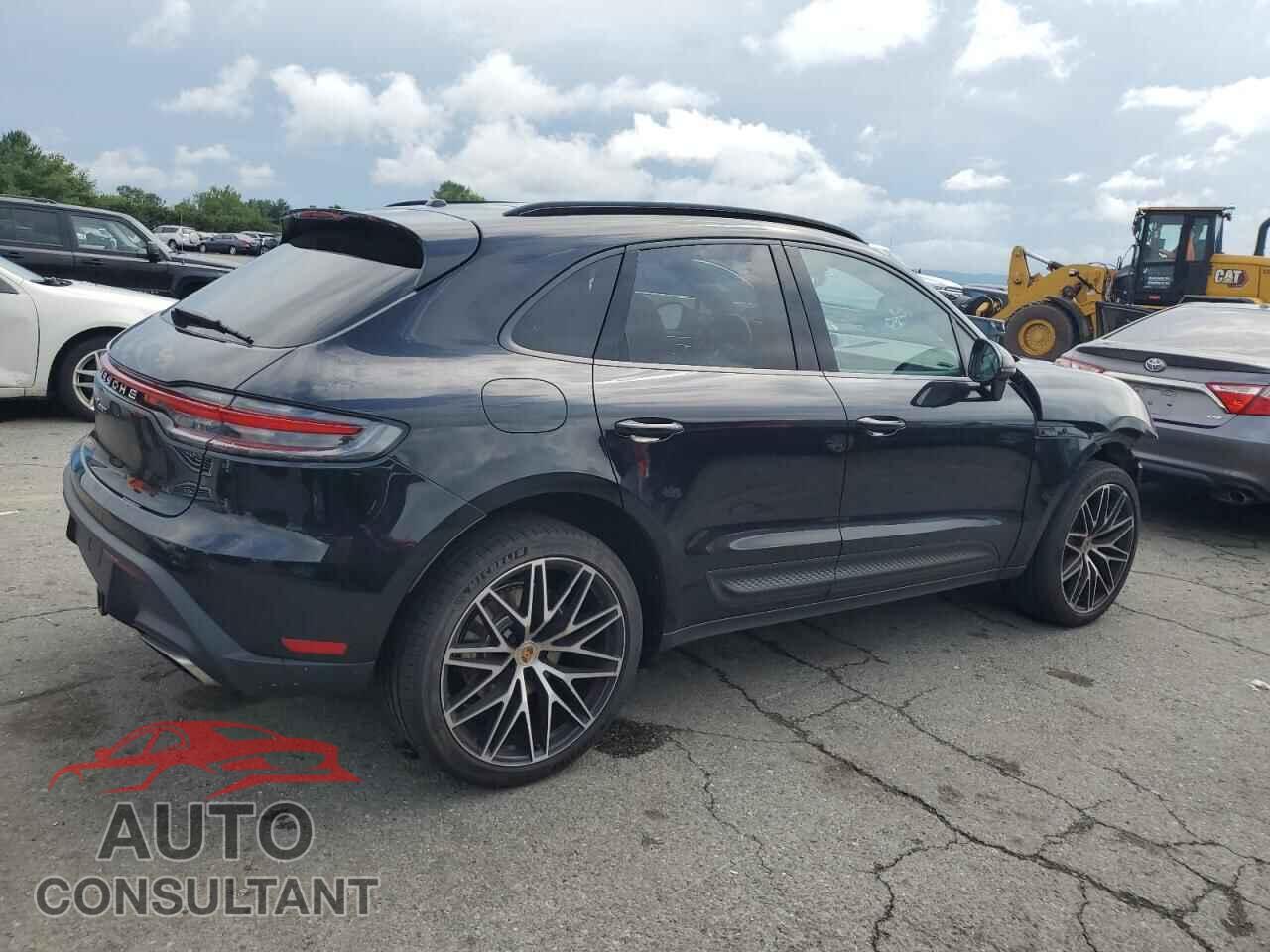 PORSCHE MACAN 2022 - WP1AA2A51NLB05495