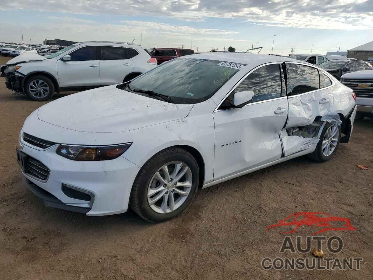 CHEVROLET MALIBU 2018 - 1G1ZD5ST7JF270995