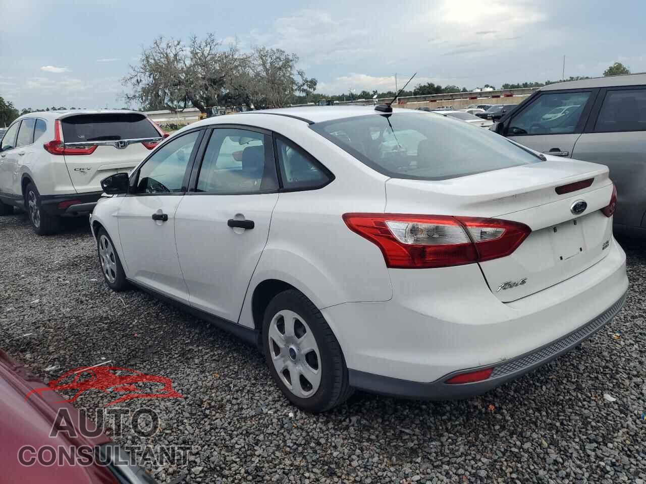 FORD FOCUS 2012 - 1FAHP3E26CL219919
