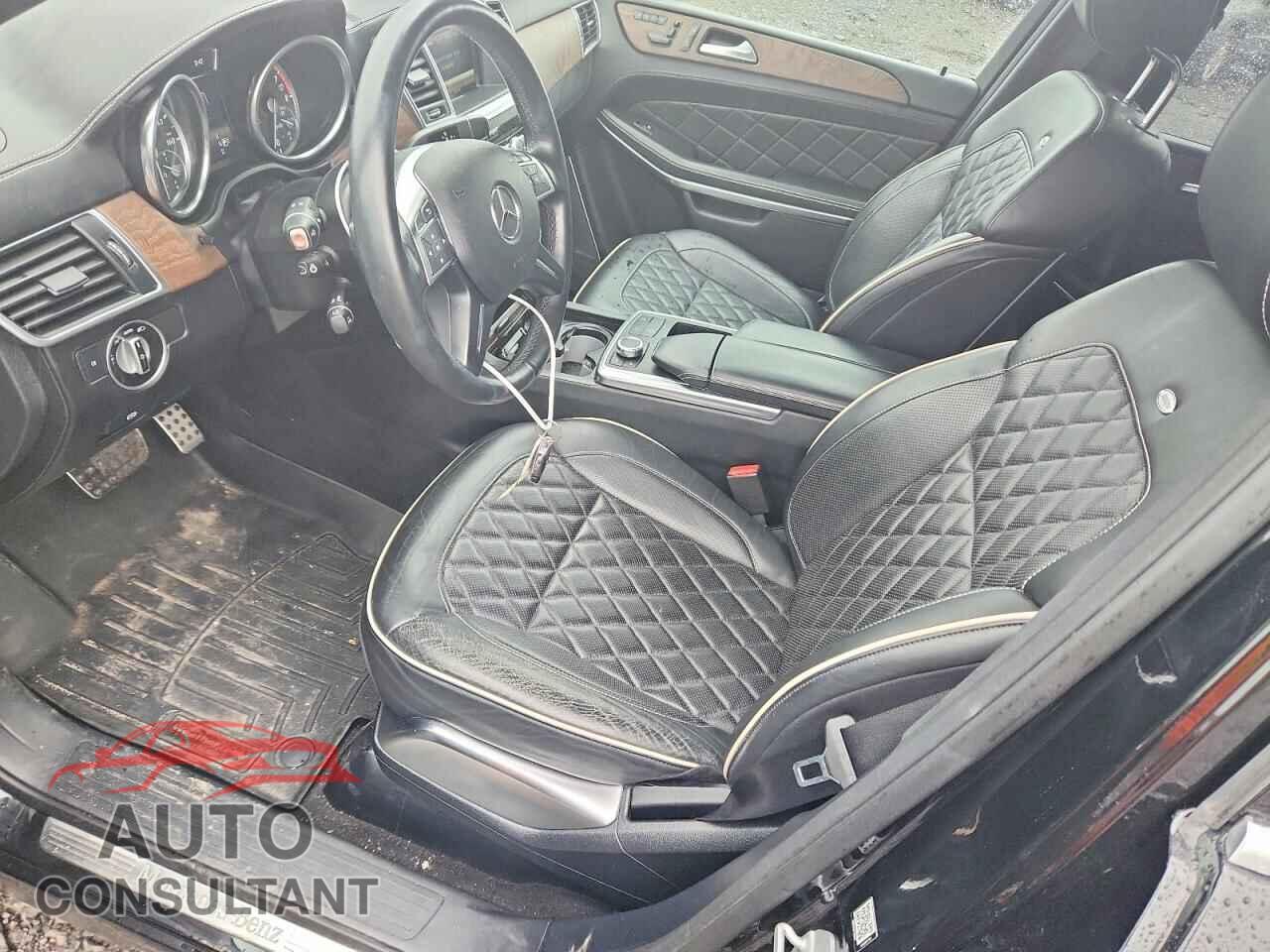 MERCEDES-BENZ GL-CLASS 2015 - 4JGDF7DE2FA609121