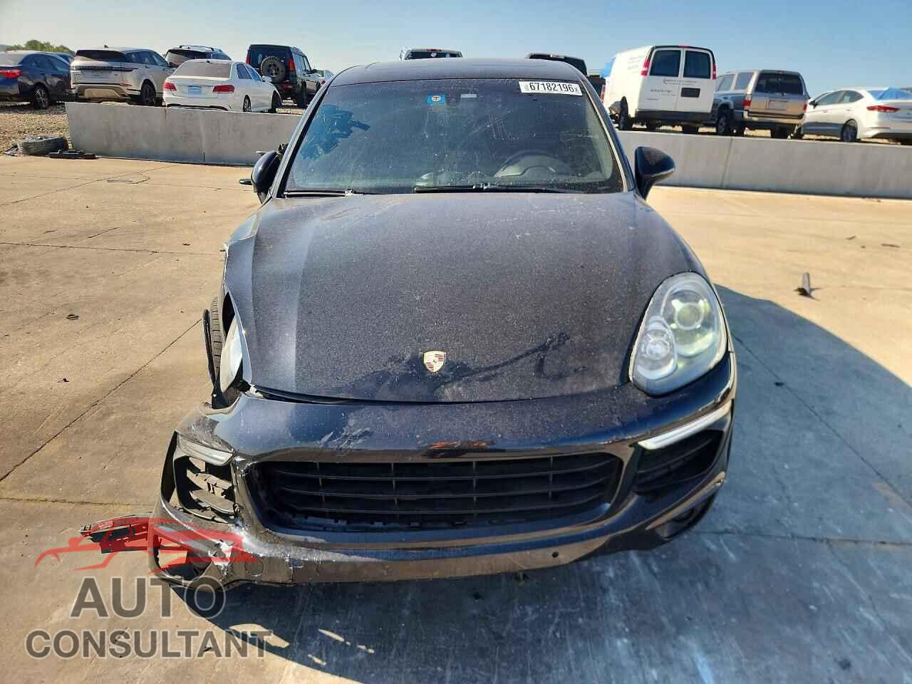 PORSCHE CAYENNE 2016 - WP1AA2A22GLA02336