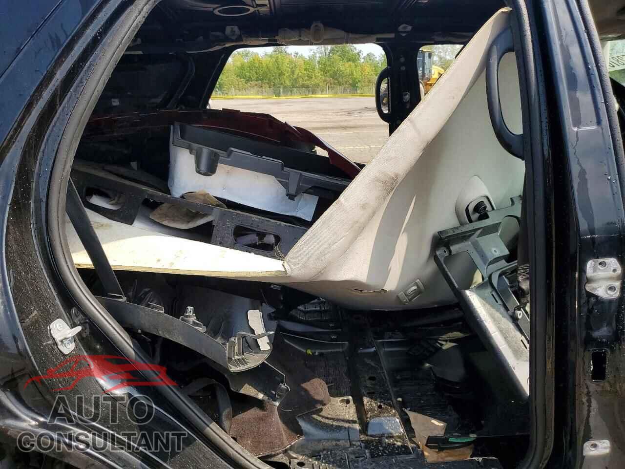 DODGE DURANGO 2018 - 1C4RDJDG5JC395270