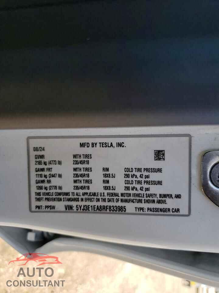 TESLA MODEL 3 2024 - 5YJ3E1EA8RF833985
