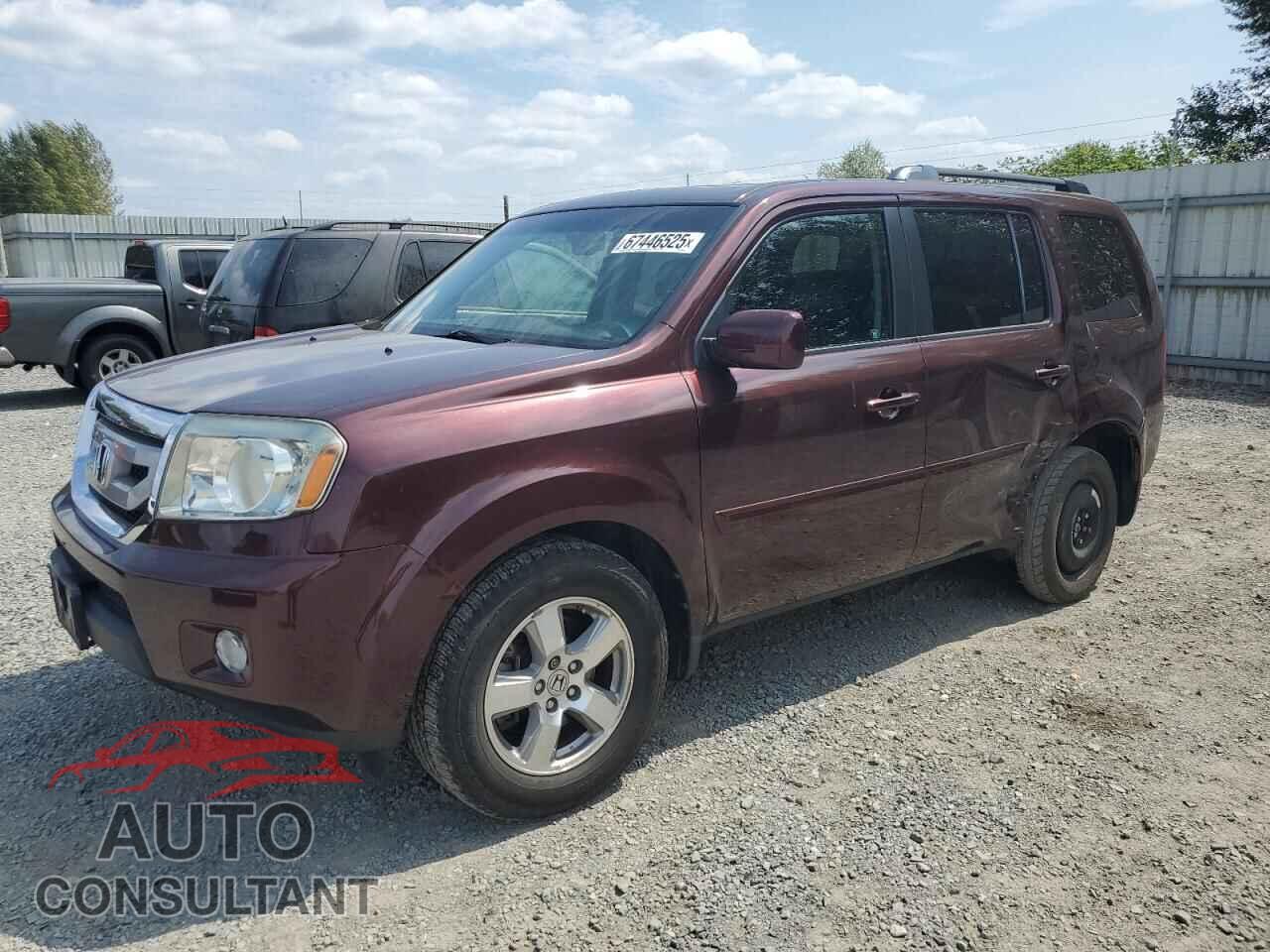 HONDA PILOT 2011 - 5FNYF4H59BB002651