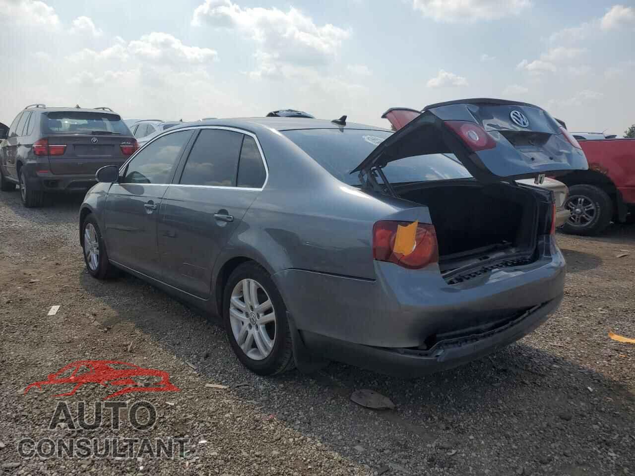 VOLKSWAGEN JETTA 2010 - 3VWAL7AJ5AM049783