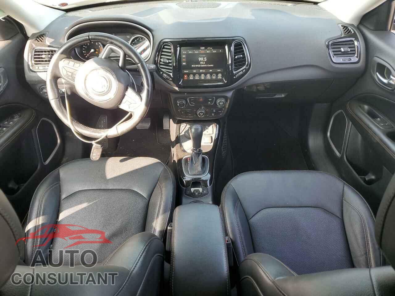 JEEP COMPASS 2021 - 3C4NJDCB9MT529558