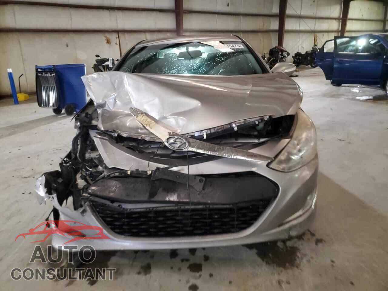 HYUNDAI SONATA 2013 - KMHEC4A41DA049919