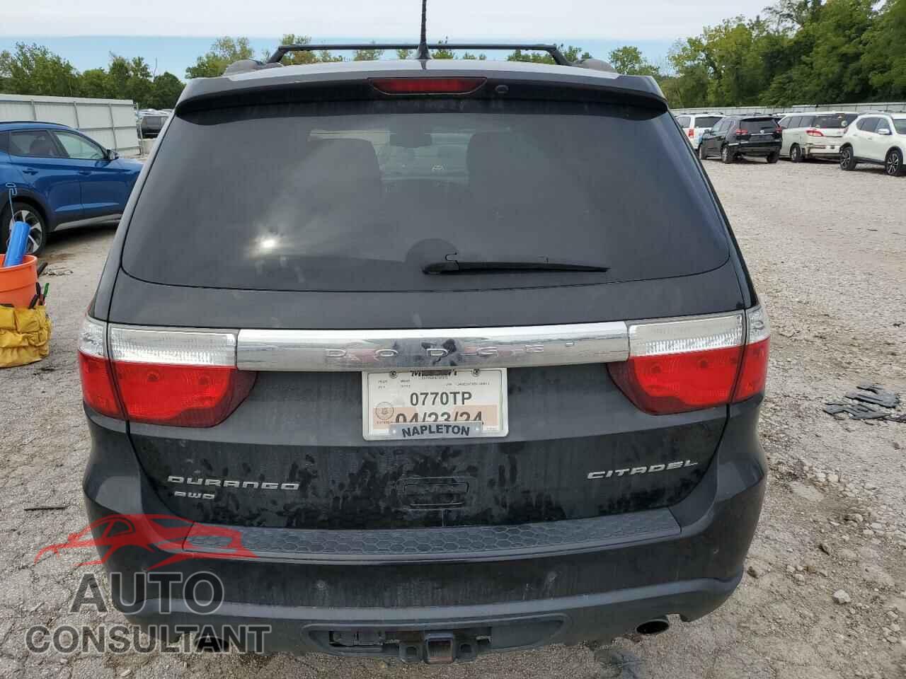 DODGE DURANGO 2011 - 1D4SE5GT6BC594816