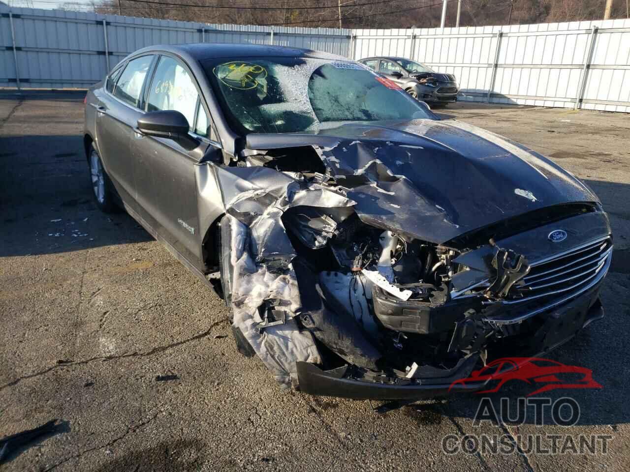 FORD FUSION 2019 - 3FA6P0LU5KR121071