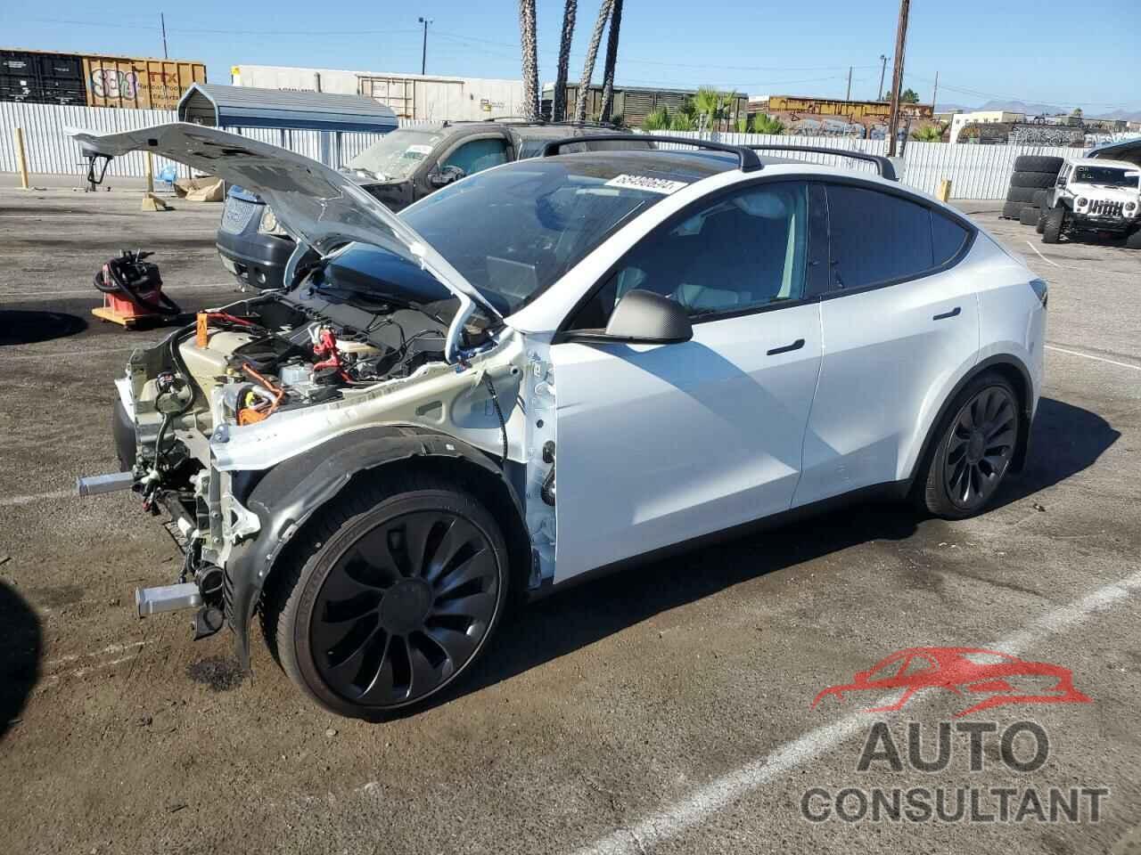 TESLA MODEL Y 2024 - 7SAYGDEF0RF059523