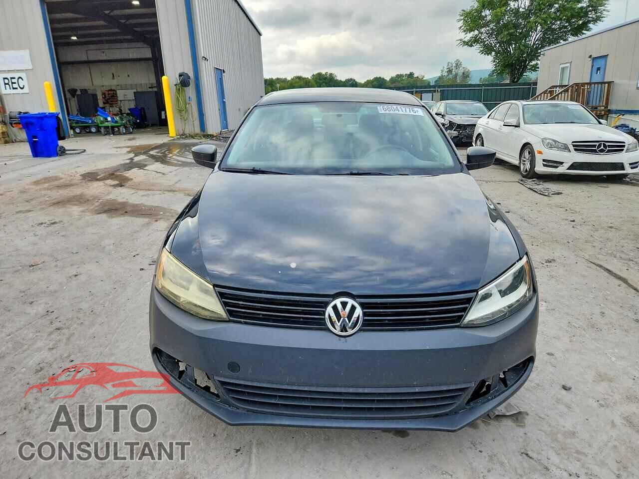 VOLKSWAGEN JETTA 2011 - 3VW2K7AJ8BM063279
