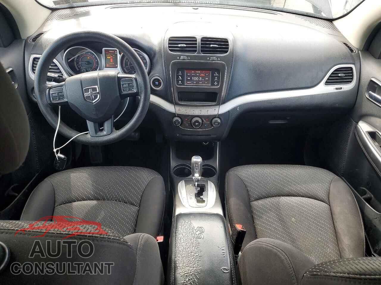DODGE JOURNEY 2015 - 3C4PDCBB2FT511143