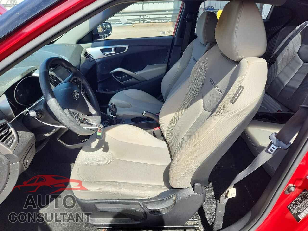 HYUNDAI VELOSTER 2012 - KMHTC6AD0CU077243