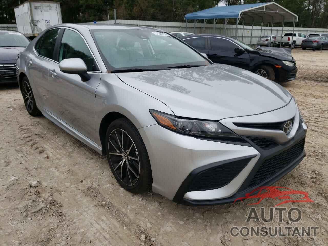 TOYOTA CAMRY 2021 - 4T1G11AK2MU542034