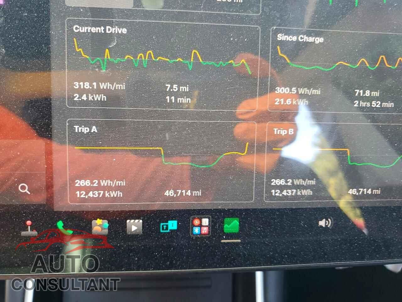 TESLA MODEL 3 2018 - 5YJ3E1EA6JF046019