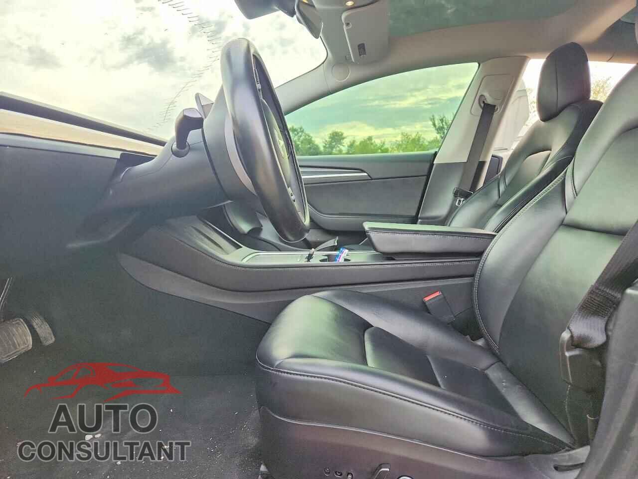 TESLA MODEL 3 2021 - 5YJ3E1EA7MF991095