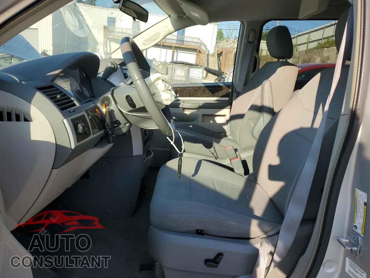 DODGE CARAVAN 2010 - 2D4RN5D12AR106579