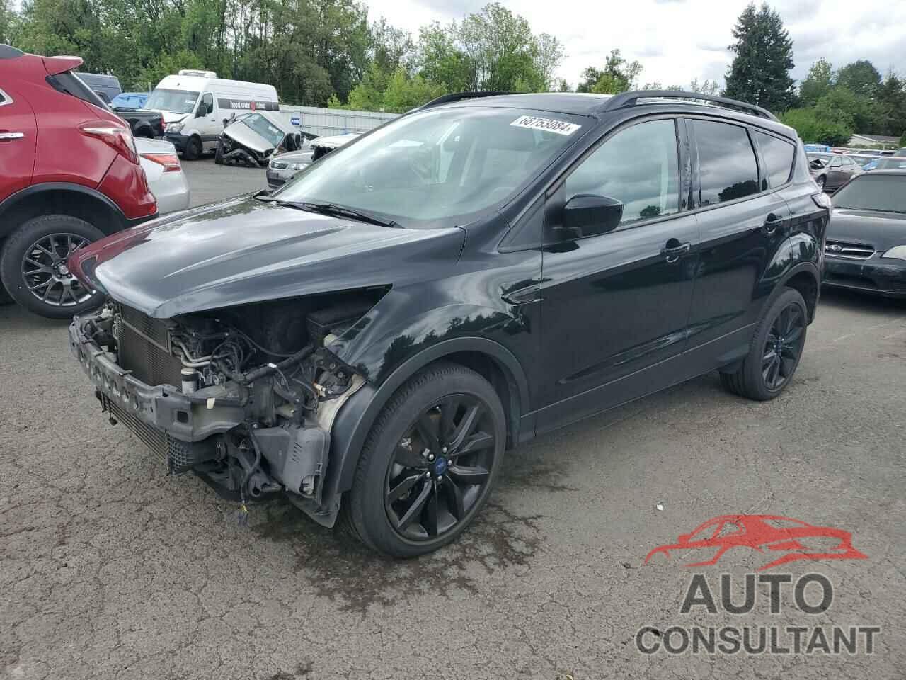 FORD ESCAPE 2017 - 1FMCU9G97HUC67842