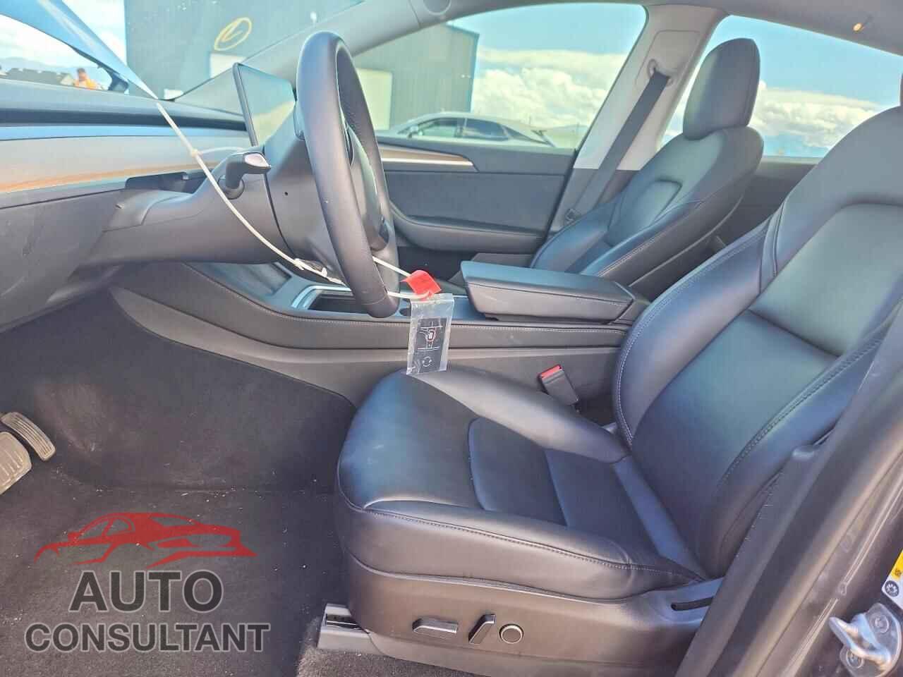 TESLA MODEL Y 2023 - 7SAYGDEE2PF615416