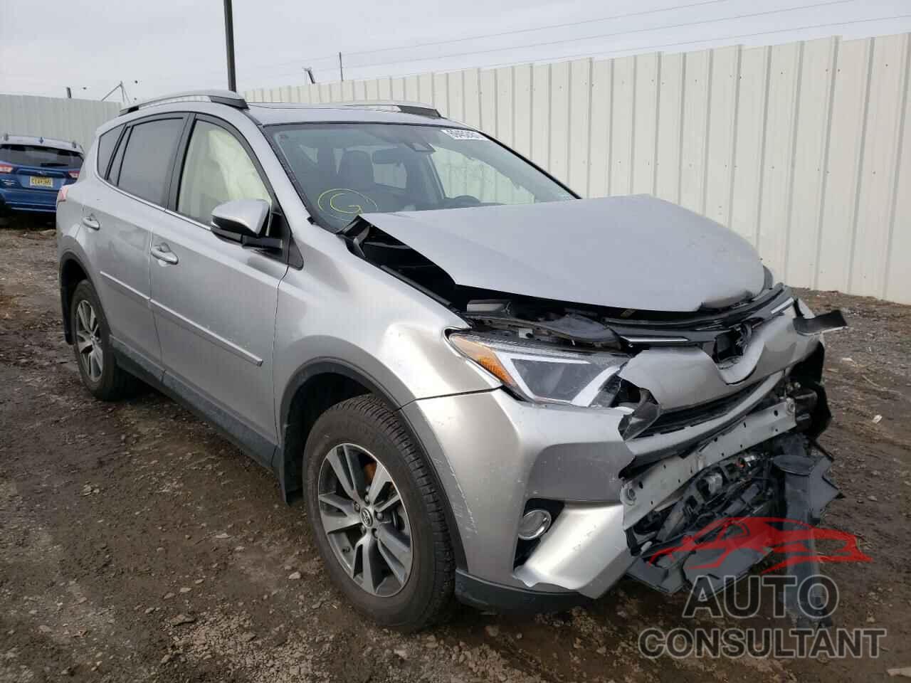 TOYOTA RAV4 2018 - JTMRFREV3JJ214135