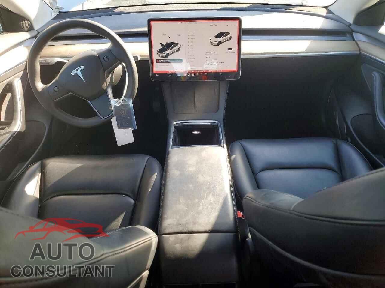 TESLA MODEL 3 2021 - 5YJ3E1EA2MF074923