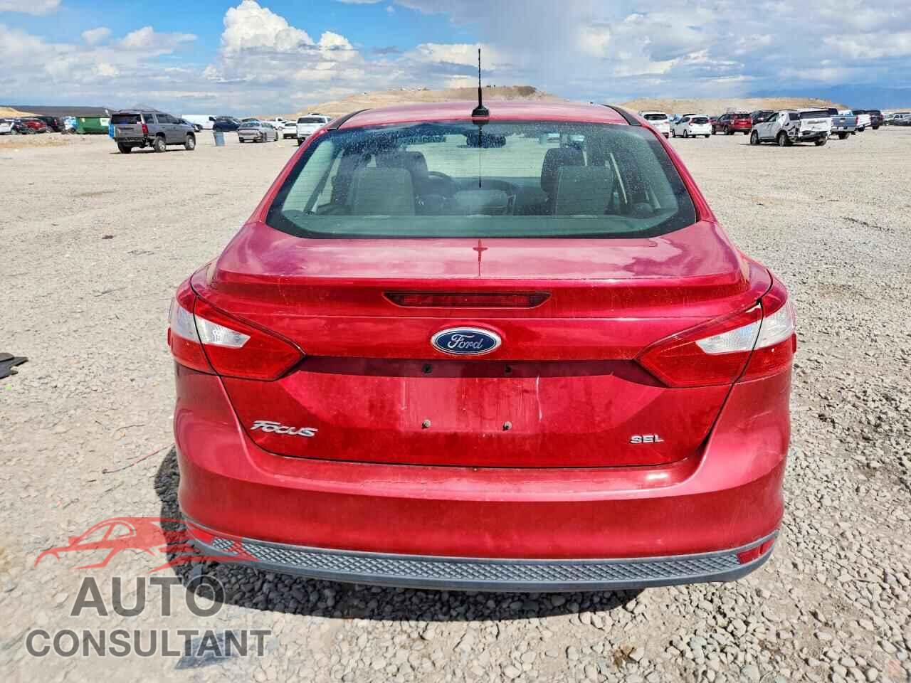 FORD FOCUS 2012 - 1FAHP3H26CL169227
