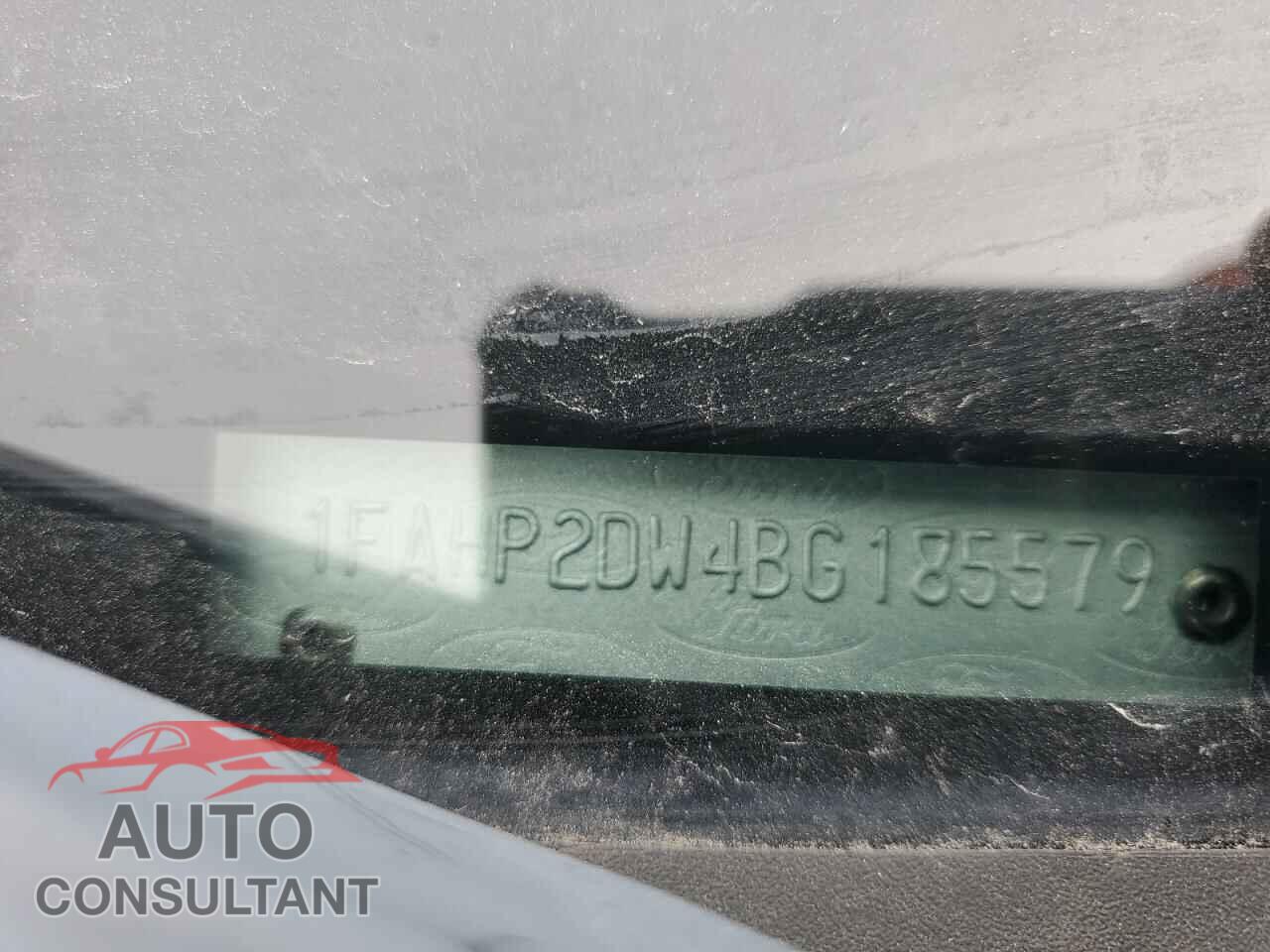 FORD TAURUS 2011 - 1FAHP2DW4BG185579