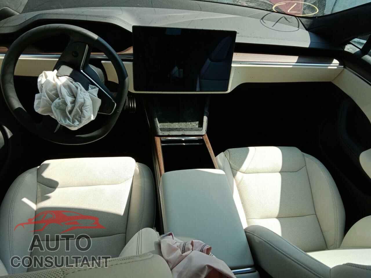 TESLA MODEL S 2023 - 5YJSA1E59PF519009