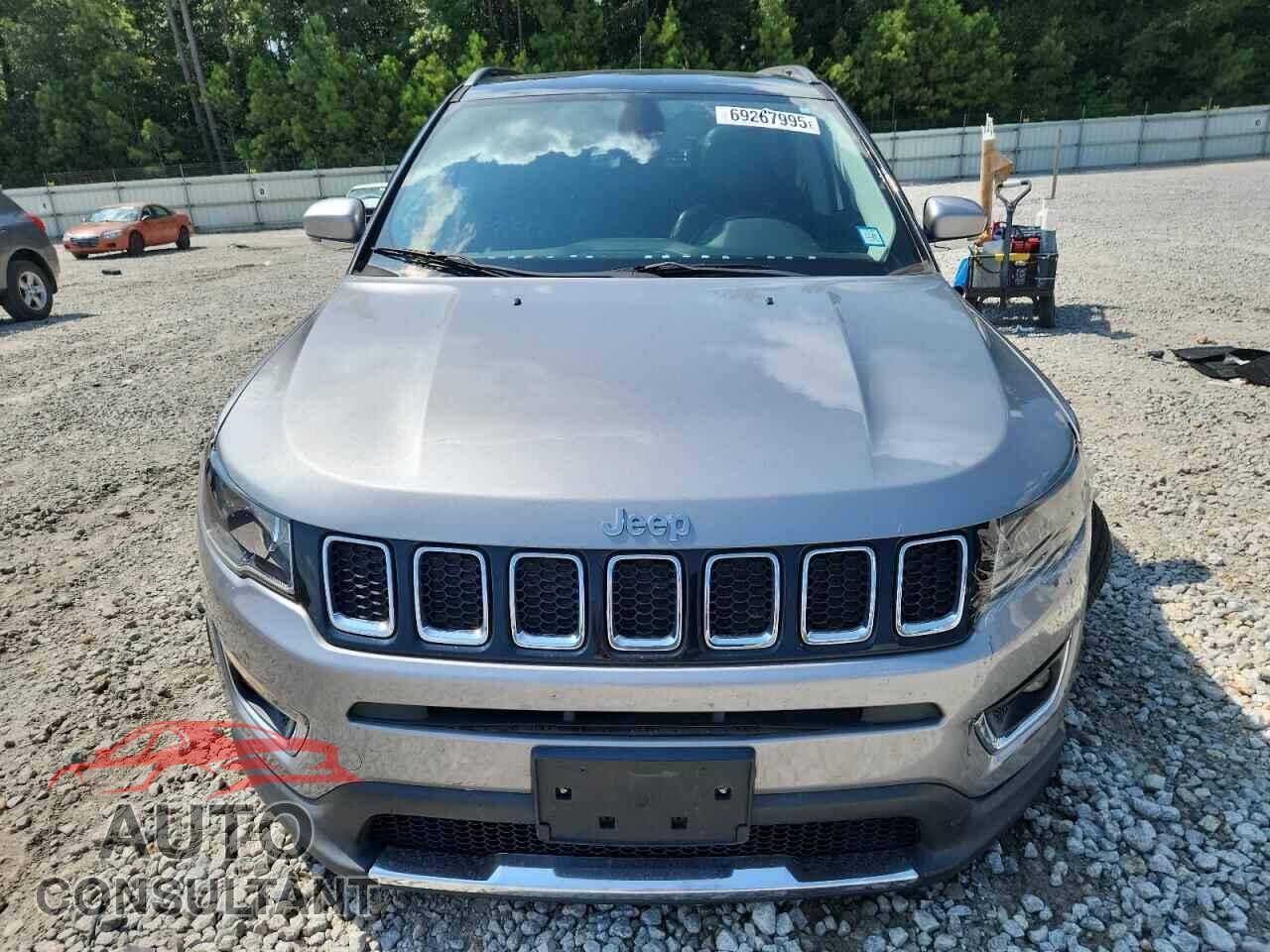 JEEP COMPASS 2017 - 3C4NJDCB8HT673253