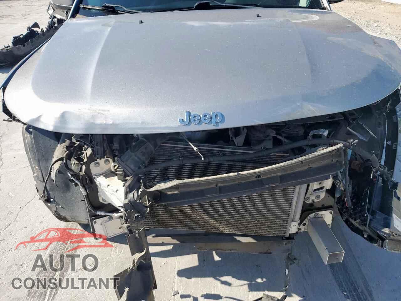 JEEP COMPASS 2020 - 3C4NJCBB9LT230033