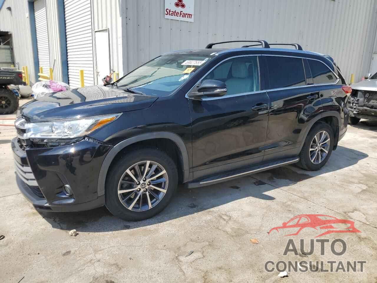 TOYOTA HIGHLANDER 2019 - 5TDKZRFH2KS551787