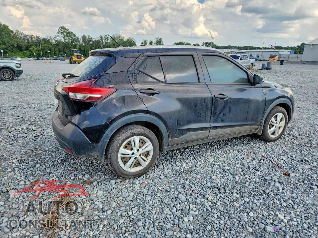 NISSAN KICKS 2019 - 3N1CP5CU3KL481813
