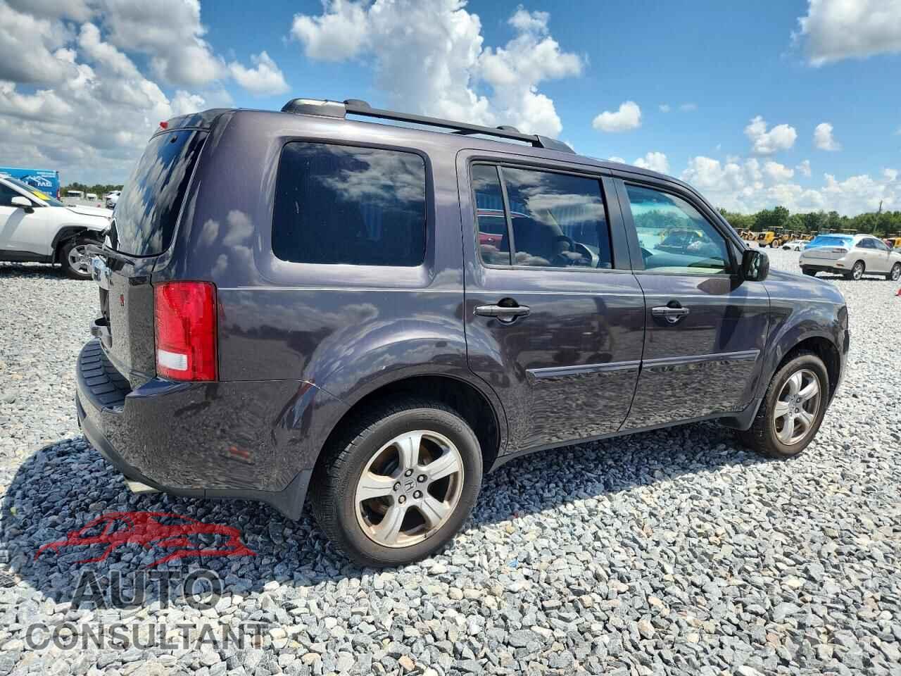 HONDA PILOT 2013 - 5FNYF3H52DB024777