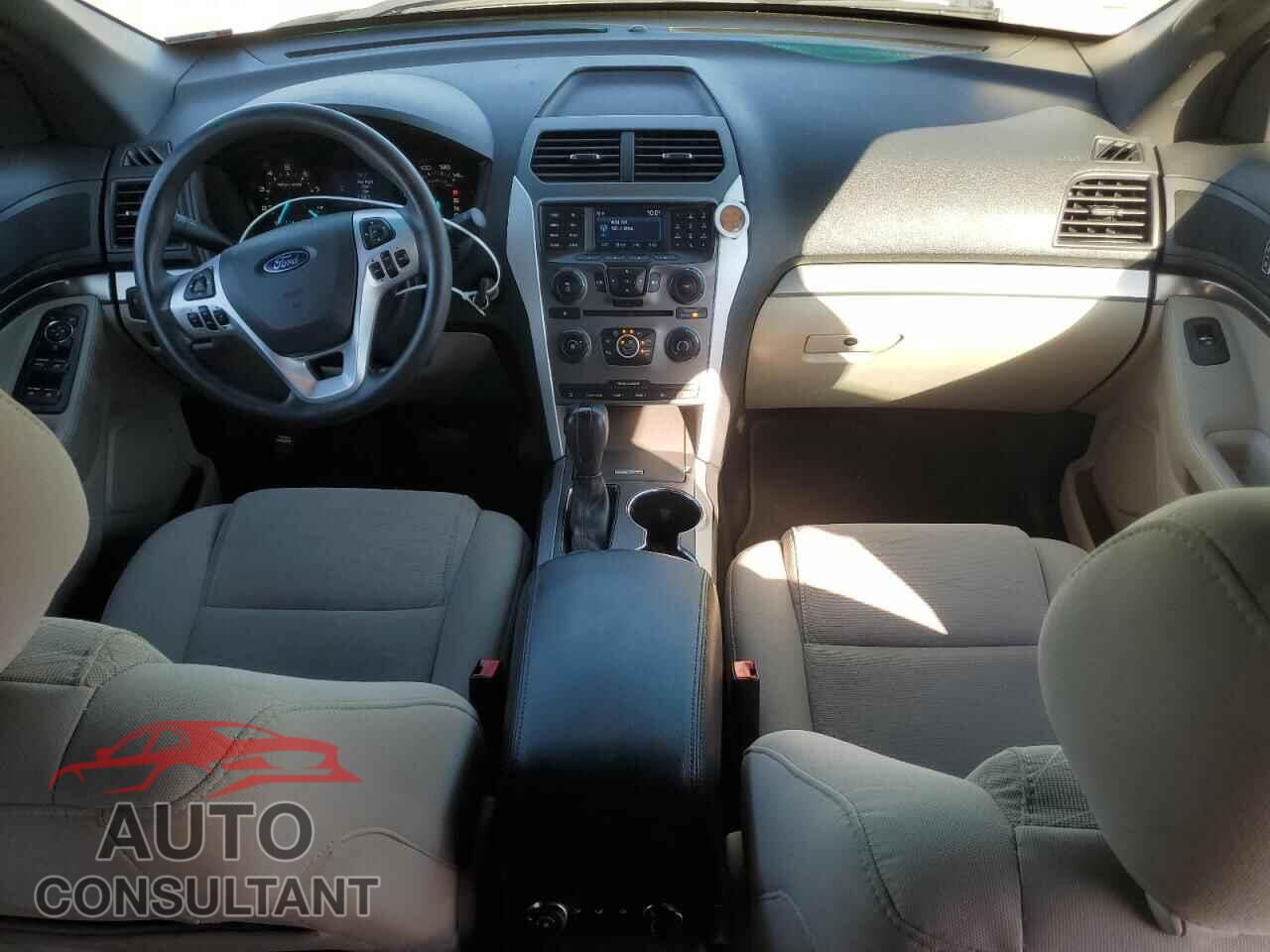 FORD EXPLORER 2015 - 1FM5K8B82FGA87705