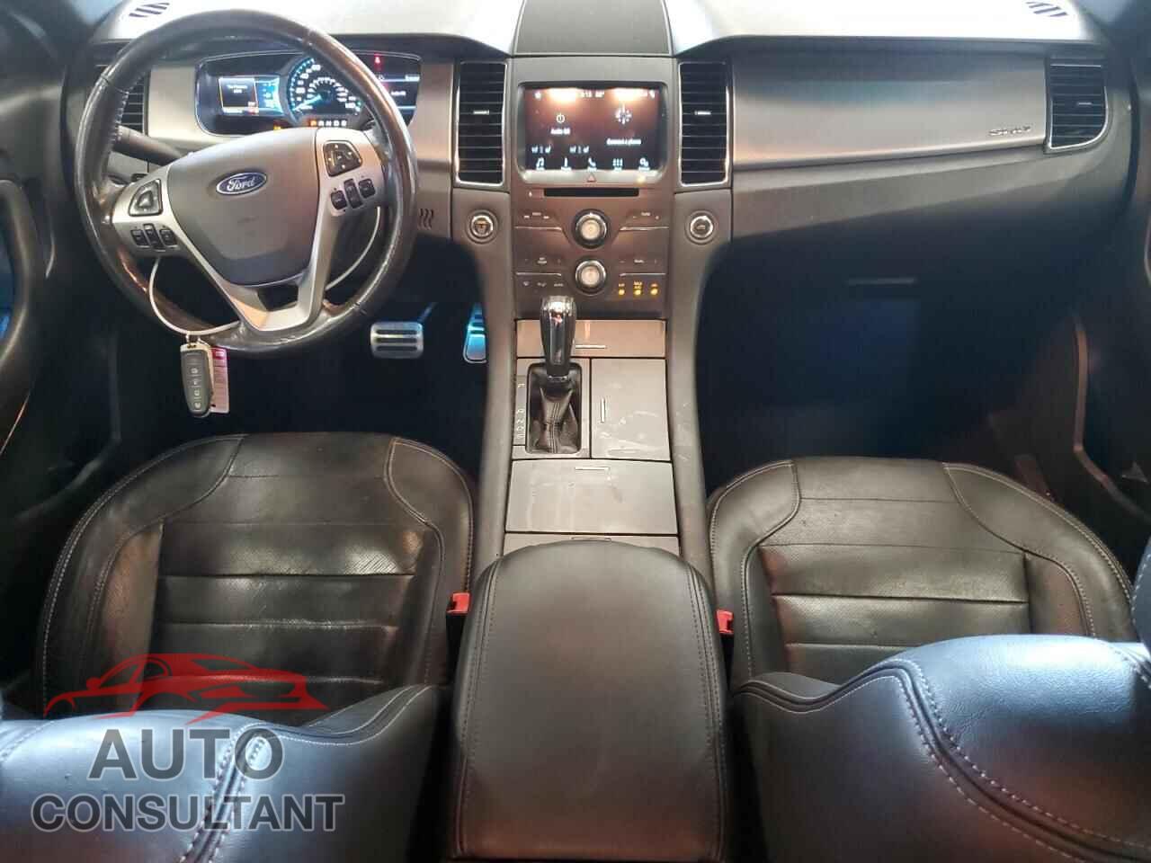 FORD TAURUS 2016 - 1FAHP2KT4GG141002