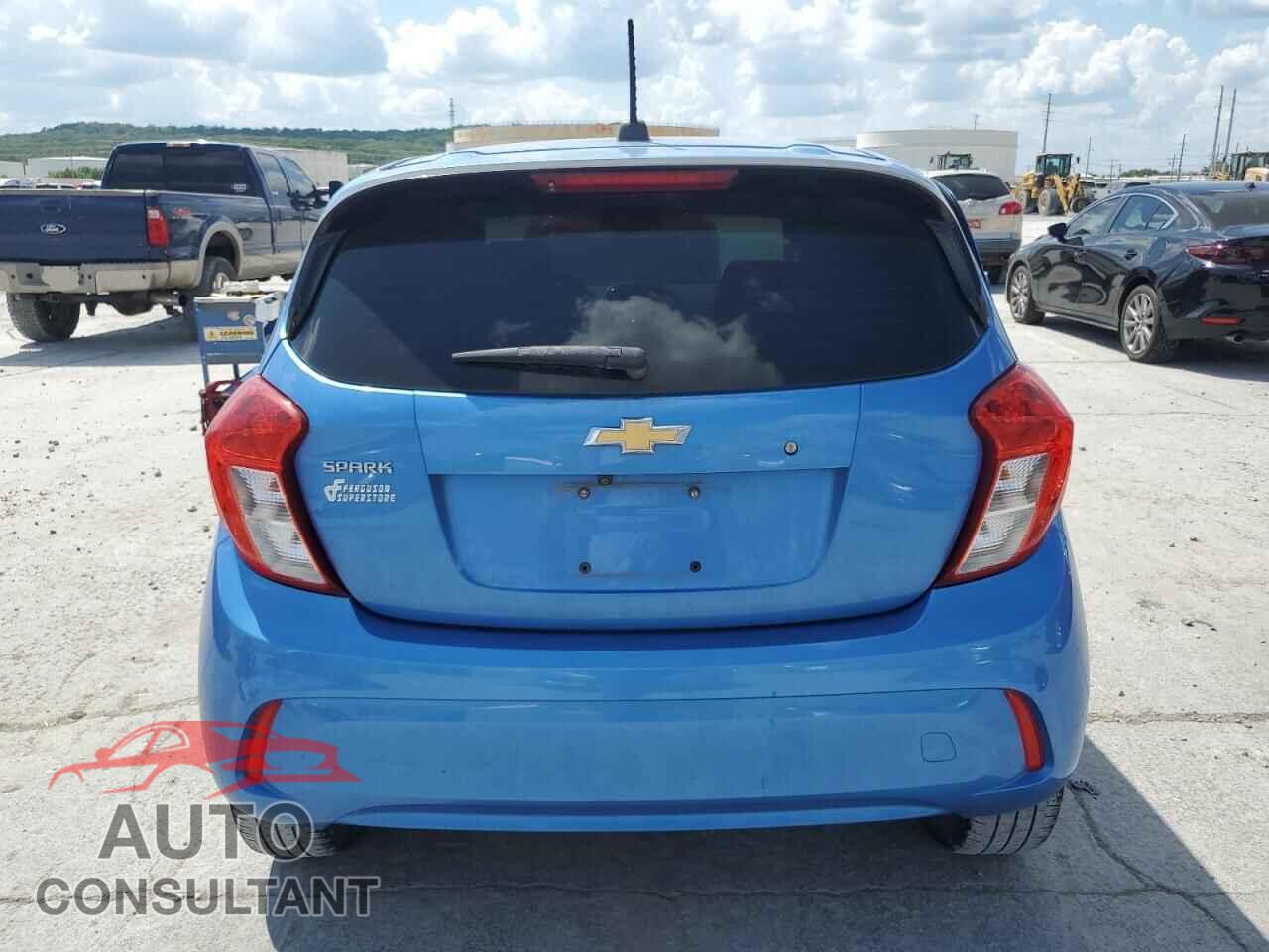 CHEVROLET SPARK 2017 - KL8CB6SA4HC815918