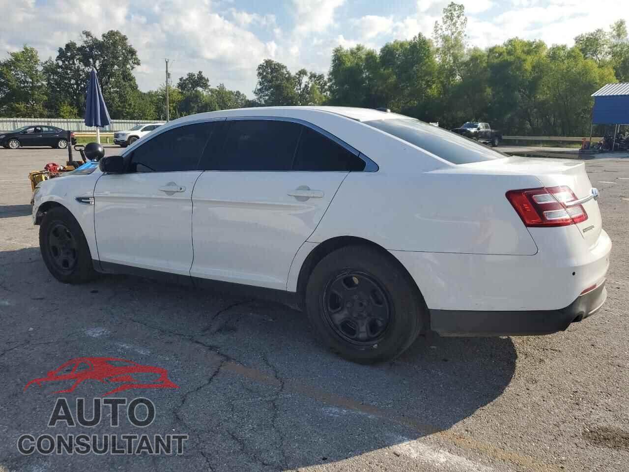 FORD TAURUS 2017 - 1FAHP2L85HG103368