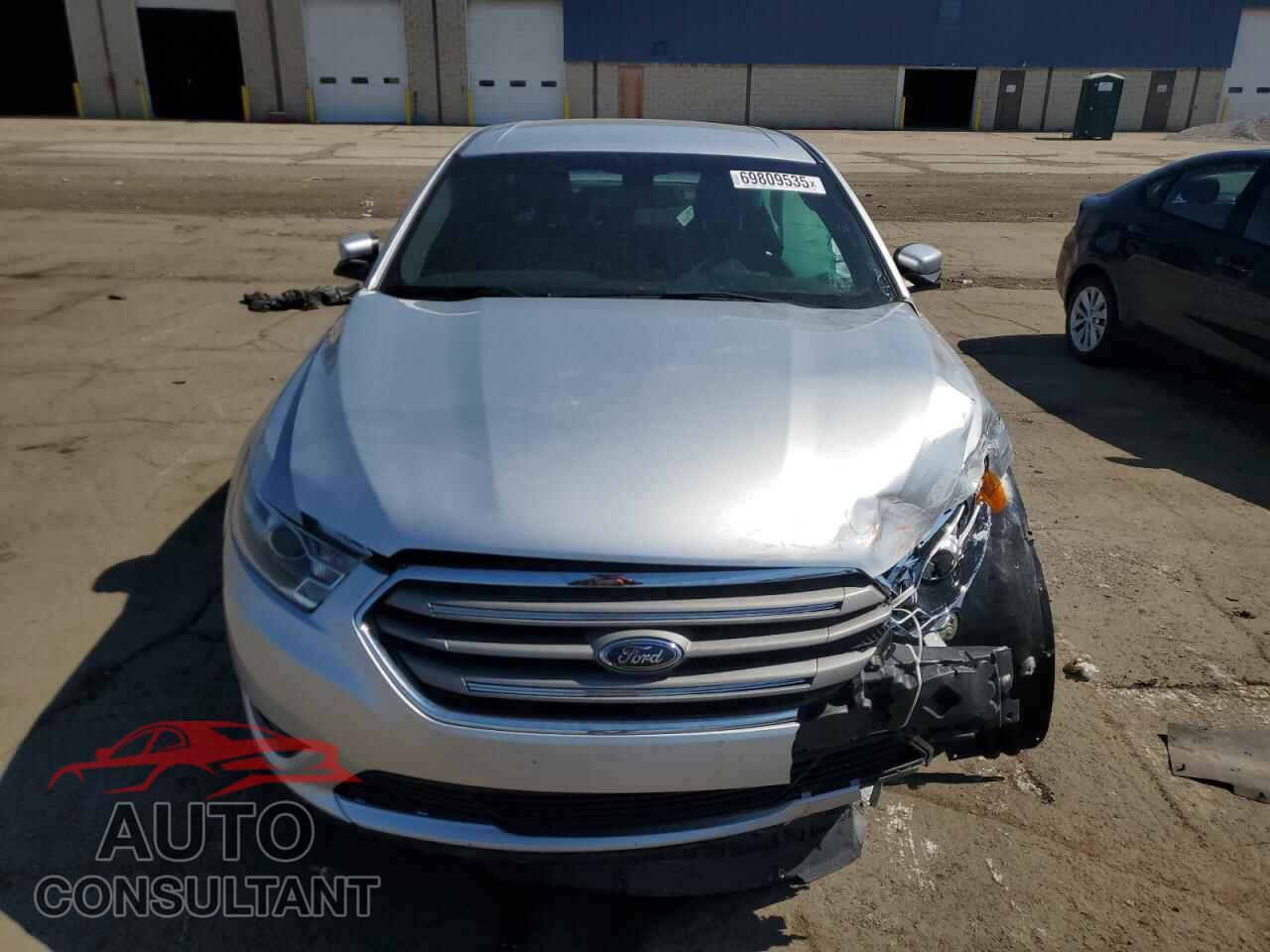 FORD TAURUS 2017 - 1FAHP2E8XHG146617