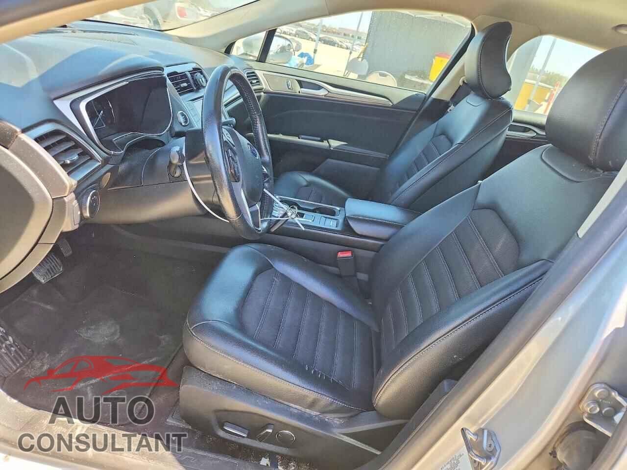 FORD FUSION 2017 - 3FA6P0LU0HR324281