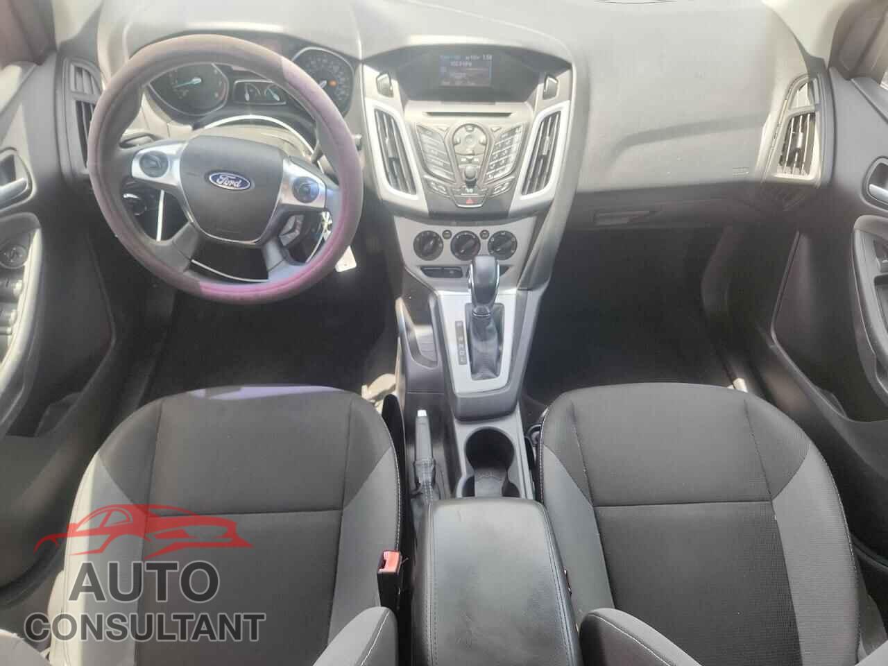 FORD FOCUS 2012 - 1FAHP3F21CL282568