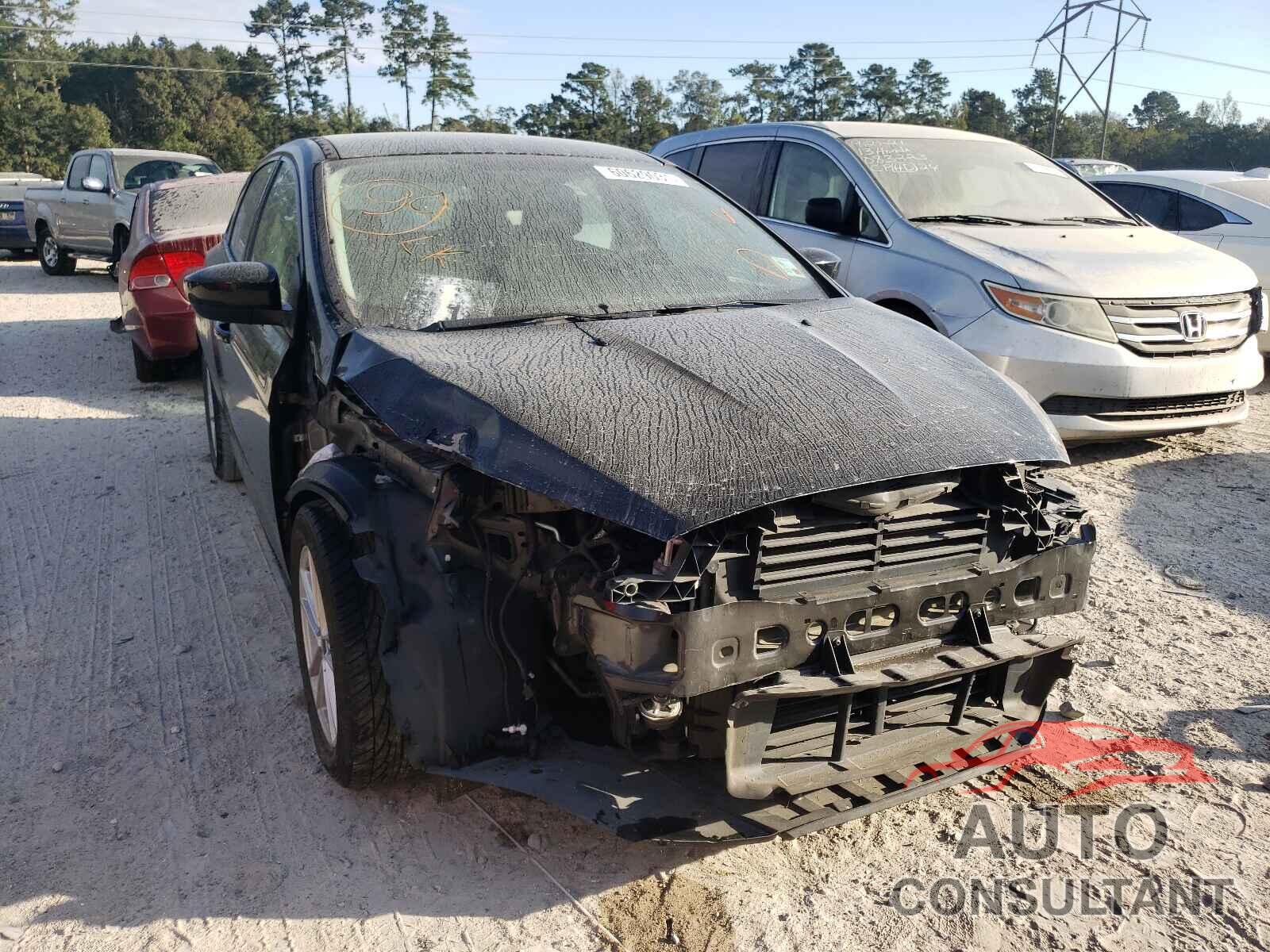 FORD FOCUS 2018 - 1FADP3K25JL315797