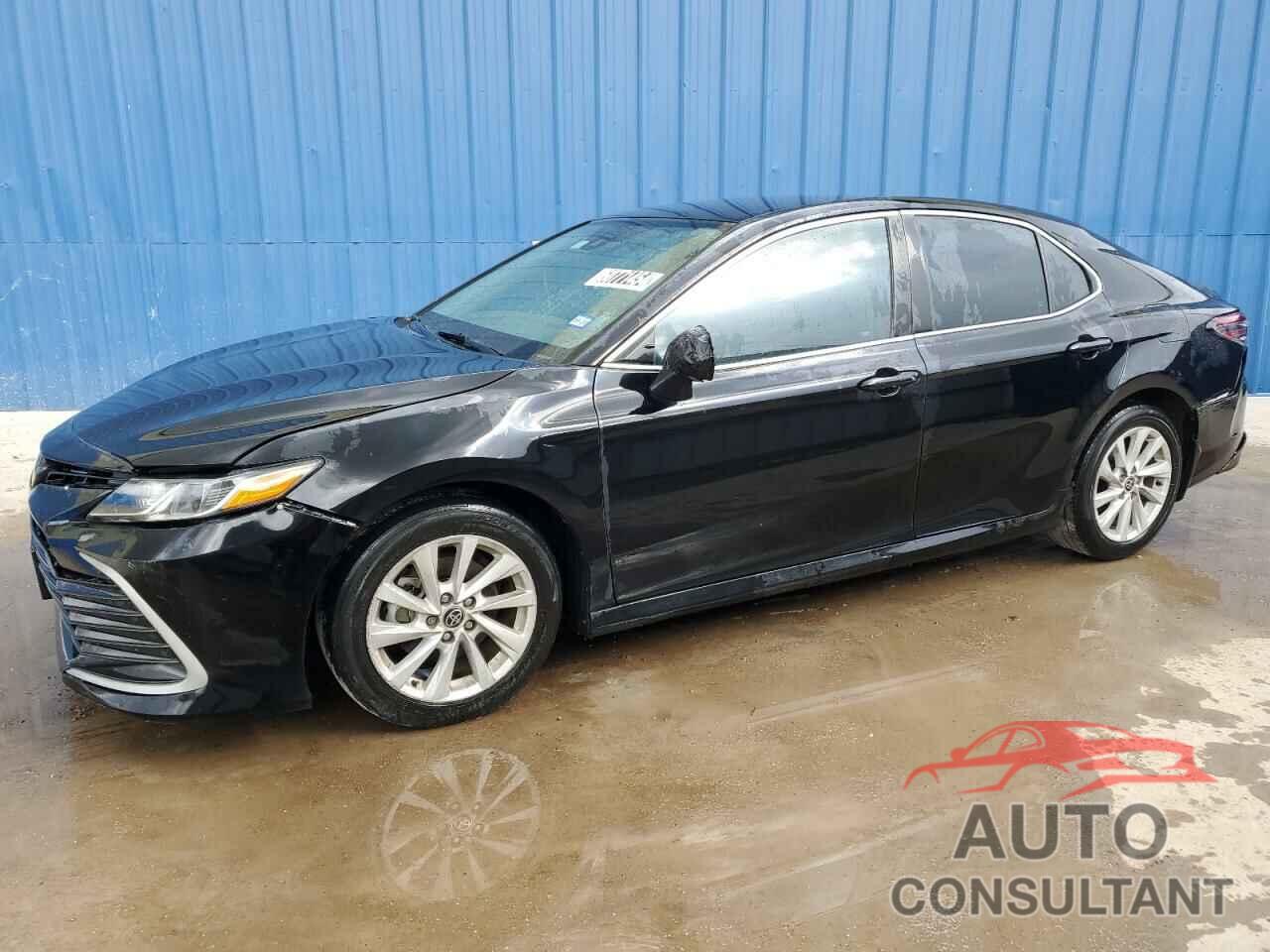 TOYOTA CAMRY 2022 - 4T1C11AKXNU627283